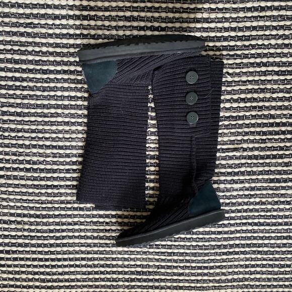 🌿UGG Classic Cardy Black Womens Tall Fold Down Knit Button Boots 9 - Picture 1 of 7
